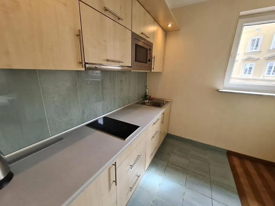 Fantastic Waw - Z6 Room - 101A Warsaw Apartment